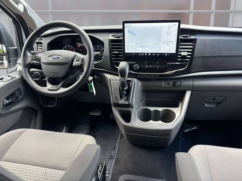 Used 2024 Ford Transit 350 XLT RWD image 17