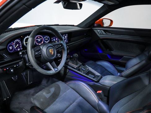 Used 2022 Porsche 911 GT3 image 40