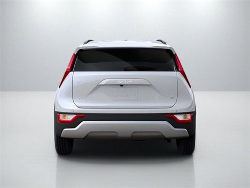 New 2025 Kia Niro EX image 5