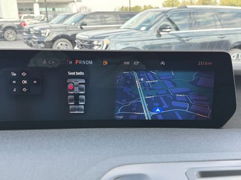 New 2026 Ford Expedition Active image 17