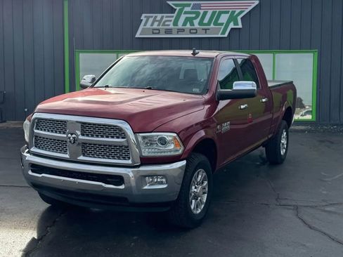 Used 2014 RAM 2500 Laramie w/ Cold Weather Group image 2