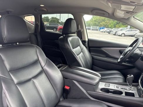 Used 2023 Nissan Murano SV AWD/4WD image 15