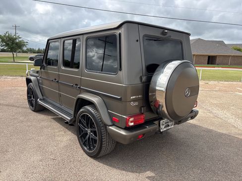 Used 2017 Mercedes-Benz G 65 AMG 4MATIC image 3