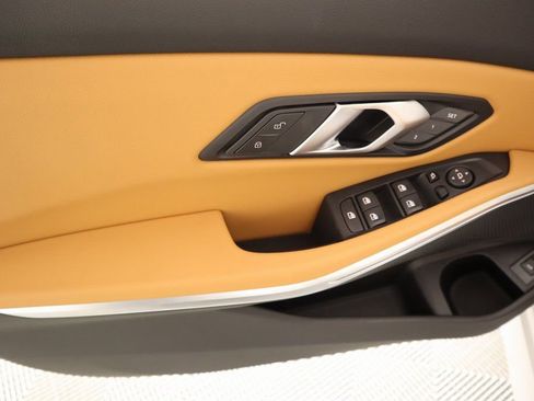 New 2025 BMW 330i xDrive Sedan w/ M Sport Package image 17