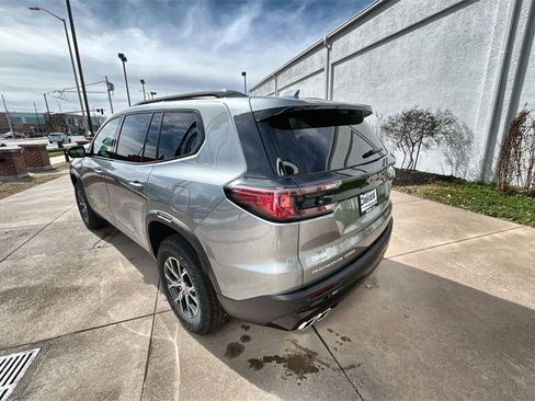 New 2025 GMC Acadia AT4 w/ Super Cruise Package image 5
