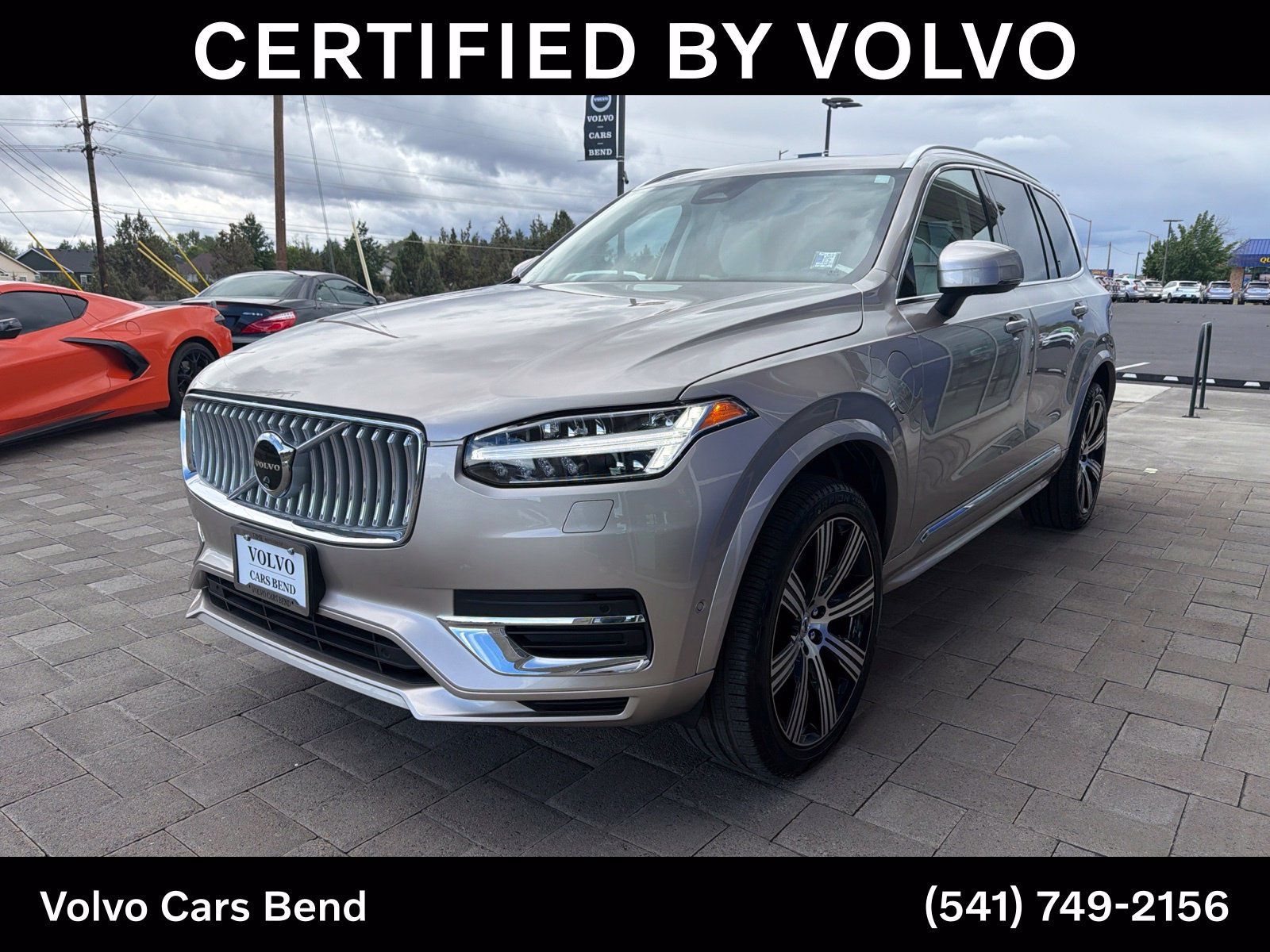 Used 2025 Volvo XC90 T8 Plus w/ Protection Package Premier AWD/4WD image 4