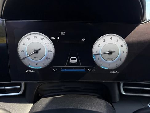 Used 2023 Hyundai Elantra SEL w/ Convenience Package FWD image 13