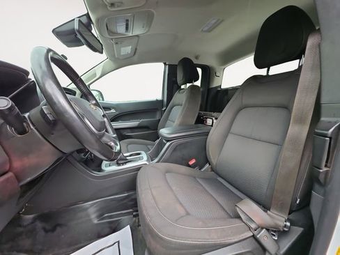 Used 2022 Chevrolet Colorado LT w/ Fleet Safety Package RWD image 9