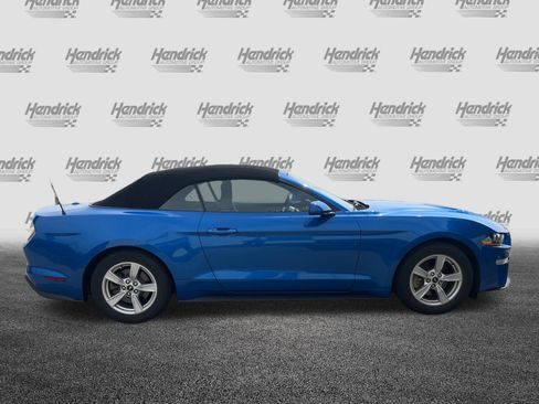 Used 2021 Ford Mustang Convertible RWD image 10