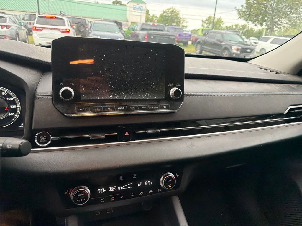 Used 2022 Mitsubishi Outlander SEL AWD/4WD image 14
