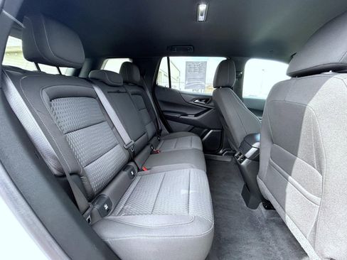 Certified 2025 Chevrolet Equinox LT AWD/4WD image 20