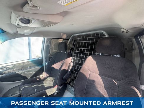 Used 2014 RAM C/V Tradesman FWD image 27