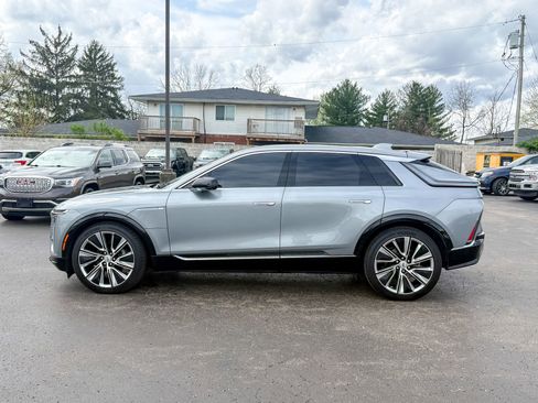 Used 2024 Cadillac Lyriq Luxury w/ LPO, Floor Liner Package image 13