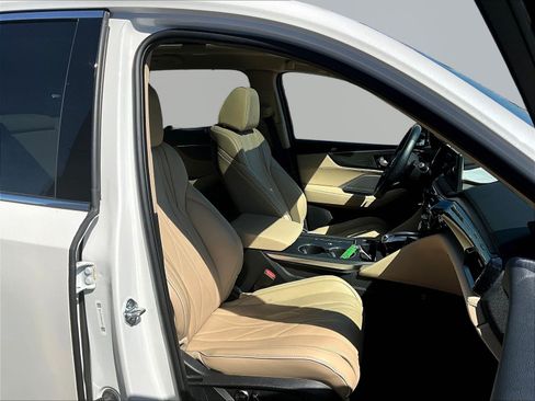 Certified 2025 Acura MDX w/ Advance Package AWD/4WD image 30