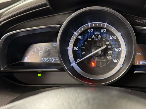 Used 2018 Toyota Yaris iA image 15