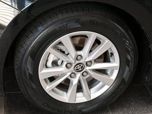 Certified 2025 Toyota Camry LE image 19