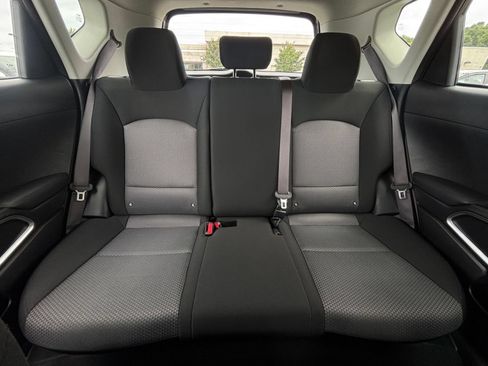 Used 2025 Kia Soul LX w/ LX Technology Package FWD image 36