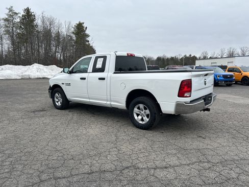 Used 2018 RAM 1500 ST w/ SXT Appearance Group AWD/4WD image 5