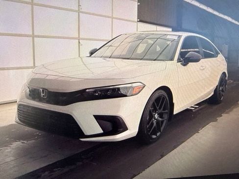 Used 2024 Honda Civic Si image 3