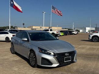 Certified 2023 Nissan Altima 2.5 SV FWD video 1