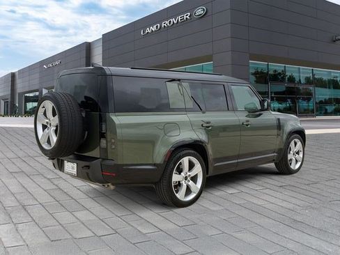 Certified 2026 Land Rover Defender 130 X-Dynamic SE AWD/4WD image 5