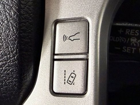 Used 2023 Toyota 4Runner Limited image 27