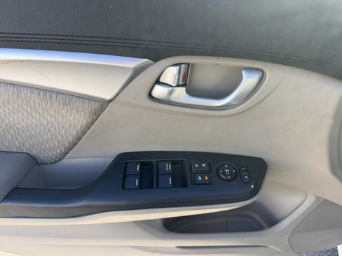 Used 2014 Honda Civic EX image 9