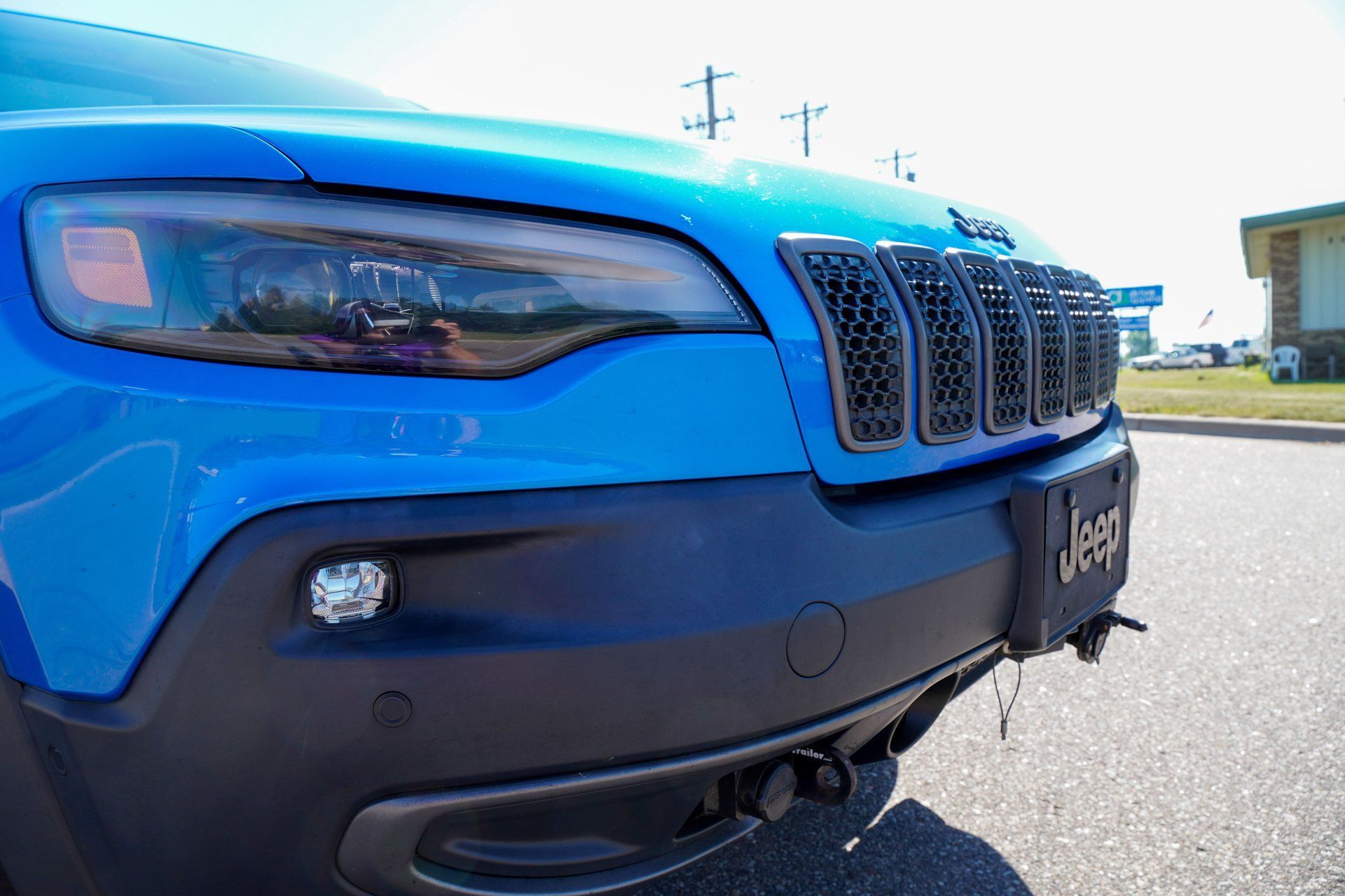 Used 2019 Jeep Cherokee Trailhawk AWD/4WD image 26