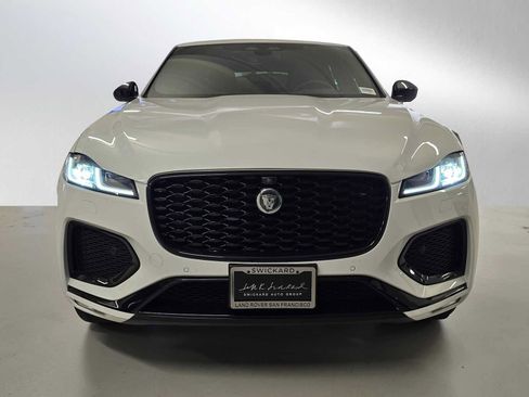 Used 2026 Jaguar F-PACE R-Dynamic S AWD/4WD image 8