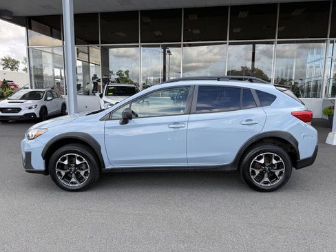 Used 2020 Subaru Crosstrek 2.0i image 2