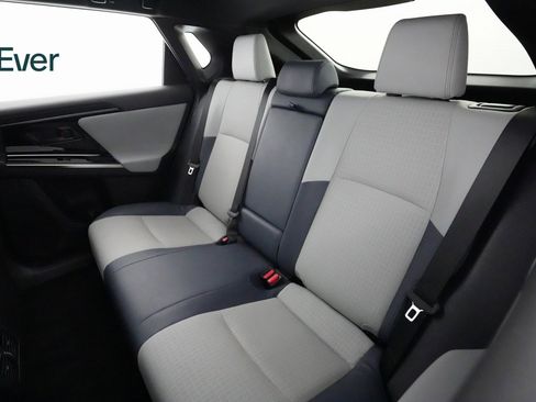 Used 2023 Subaru Solterra AWD image 10