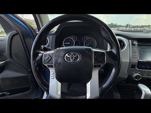 Used 2016 Toyota Tundra Limited w/ Limited Premium Package RWD image 20