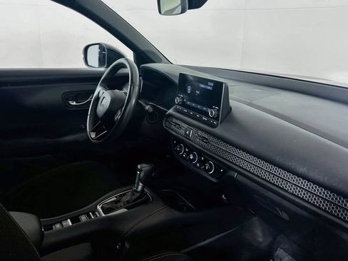 Used 2024 Honda HR-V Sport image 8