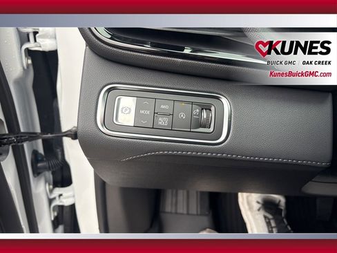 New 2026 Buick Enclave Sport Touring w/ Power Package AWD/4WD image 25