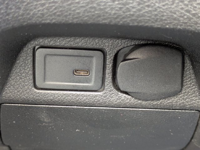 Used 2025 Mercedes-Benz Sprinter 2500 image 21