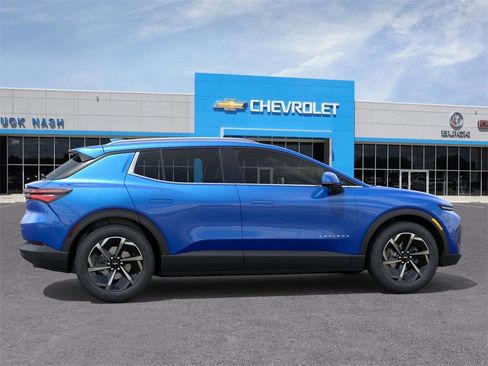 New 2026 Chevrolet Equinox EV LT image 5