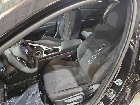 New 2026 Hyundai Elantra SEL Sport Premium FWD image 16