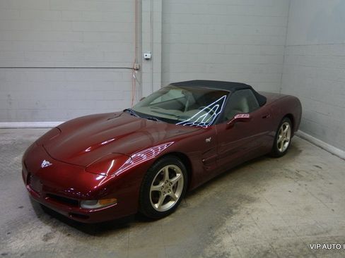 Used 2003 Chevrolet Corvette Convertible w/ Preferred Equipment Group1 RWD image 4