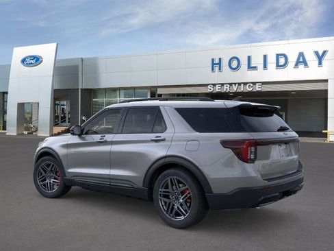 New 2026 Ford Explorer ST-Line w/ ST-Line Street Pack RWD image 4