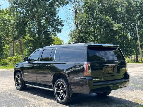 Used 2015 GMC Yukon XL SLE w/ Convenience Package AWD/4WD image 5