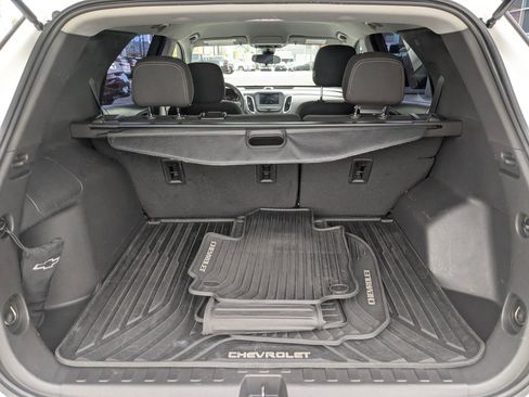 Used 2024 Chevrolet Equinox LS image 6