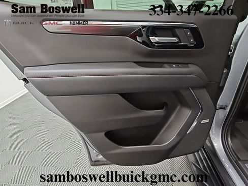 Used 2025 Chevrolet Tahoe RST w/ RST Capability Package image 35