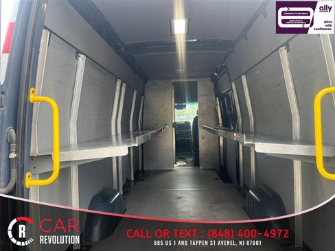 Used 2021 Mercedes-Benz Sprinter 2500 image 7