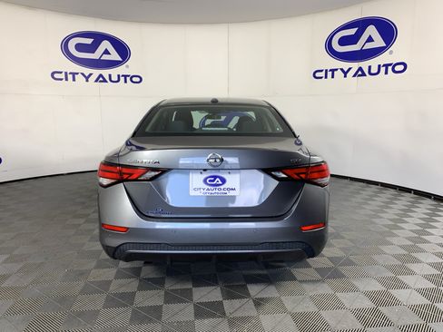Used 2022 Nissan Sentra SV FWD image 4