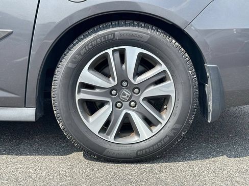Used 2016 Honda Odyssey Touring image 8