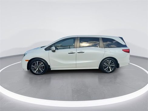 Used 2021 Honda Odyssey Touring image 5