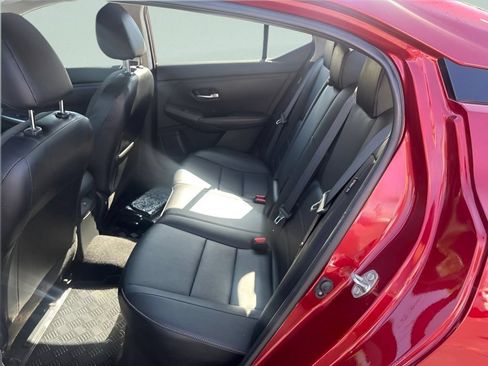 Used 2020 Nissan Sentra SR w/ Premium Package FWD image 16