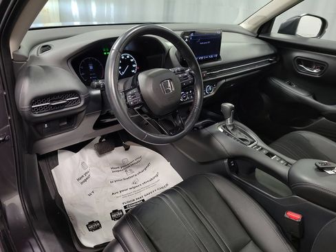 Used 2024 Honda HR-V EX-L image 16
