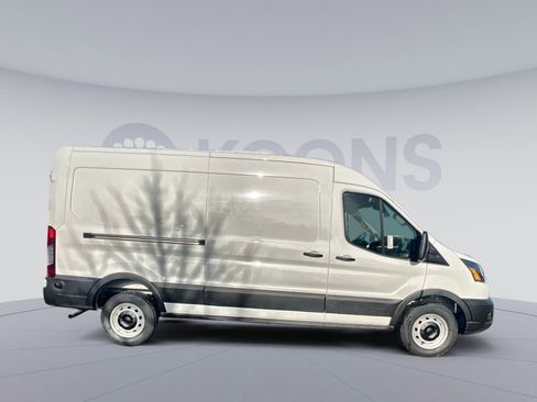 New 2026 Ford Transit 250 148 Medium Roof image 8