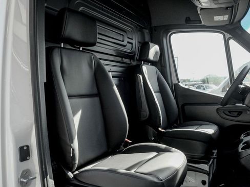 Used 2026 Mercedes-Benz Sprinter 2500 image 20
